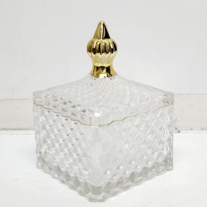 GCC121G-CL : Large Dylan Square embossed glass jar - CLEAR  (NOT DISHWASHER SAFE, use damp cloth ONLY)  **SOLDOUT UNTIL FURTHER NOTICE**