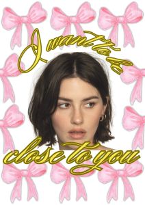 AG225 : 40x50cm Mounted Print : Gracie Abrams - Close to you