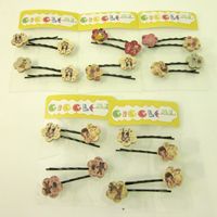 Teddy pattern flower head bobby pins set/4